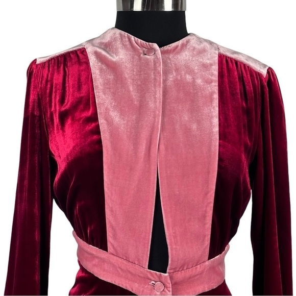 RAQUEL DINIZ EVA RUBY ROSE QUARTZ VELVET LONG SLEEVE CUTOUT A LINE MIDI DRESS - Picture 7 of 14